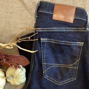 Junior hollister jeans. Skinny